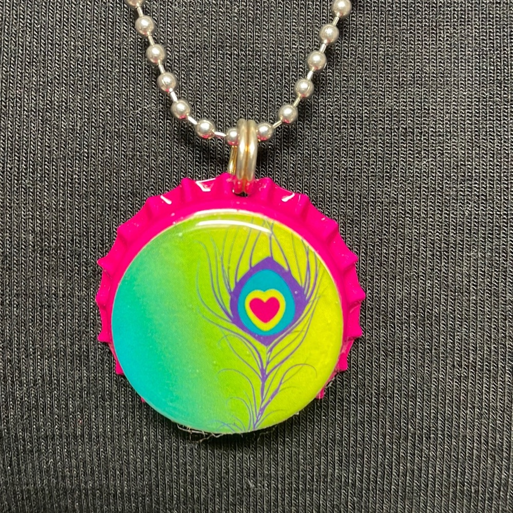 Heart Feather Love Slow Bottle Cap Necklace (4)